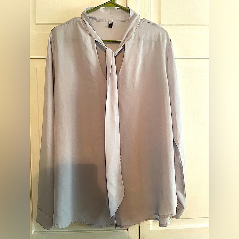 Yidarton necktie blouse, grey